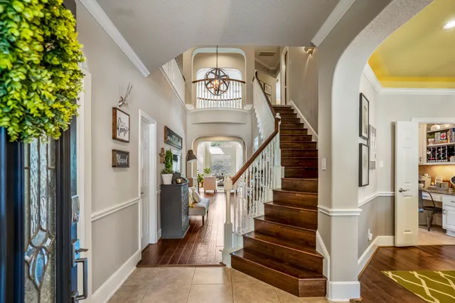 $749,000 | 10203 Earlington Manor Drive, Spring, TX 77379