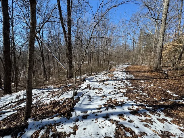 $1,399,000 | 0 In-237, English, IN 47118