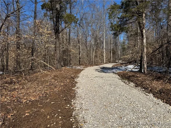 $1,399,000 | 0 In-237, English, IN 47118