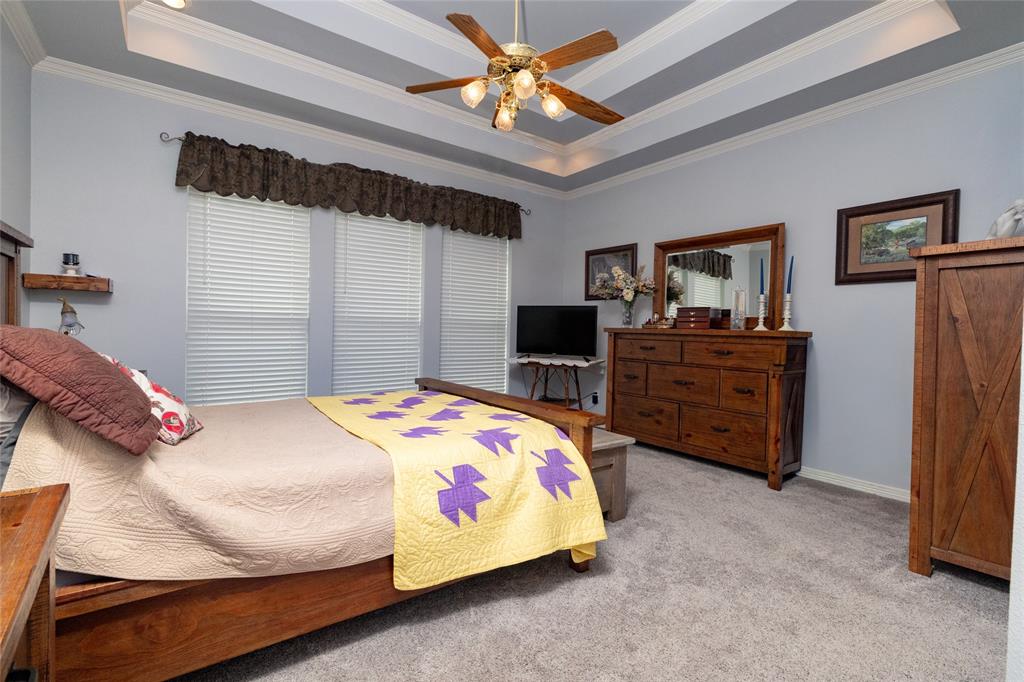 13435 Jackson Road Ponder, TX 76259 - Photo 18 of 40