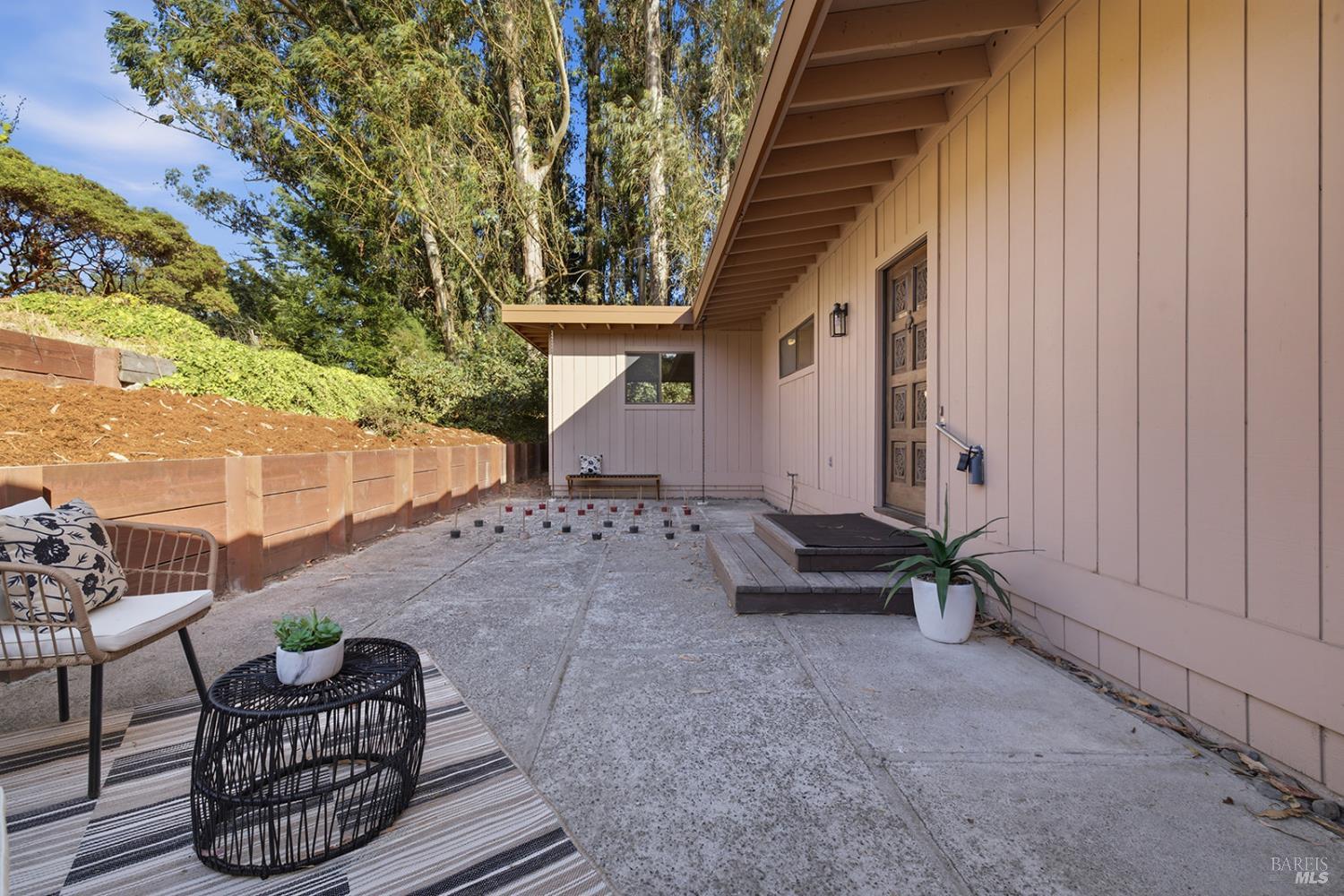 2455 Bloomfield Road Sebastopol, CA 95472 - Photo 54 of 71 Gallery Image 54