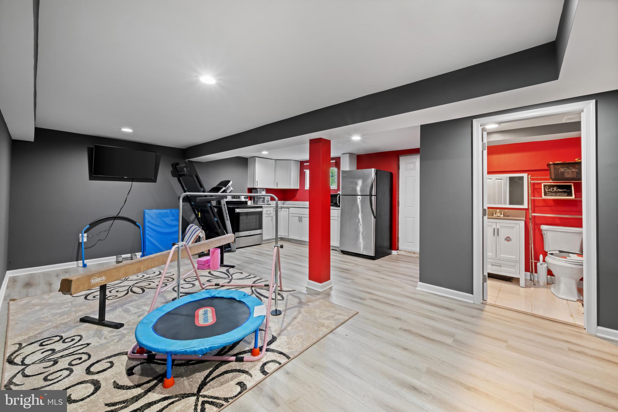 113 West Edgevale Road Baltimore, MD 21225 - Photo 29 of 41 a very nice looking dining room with wooden floor and furniture