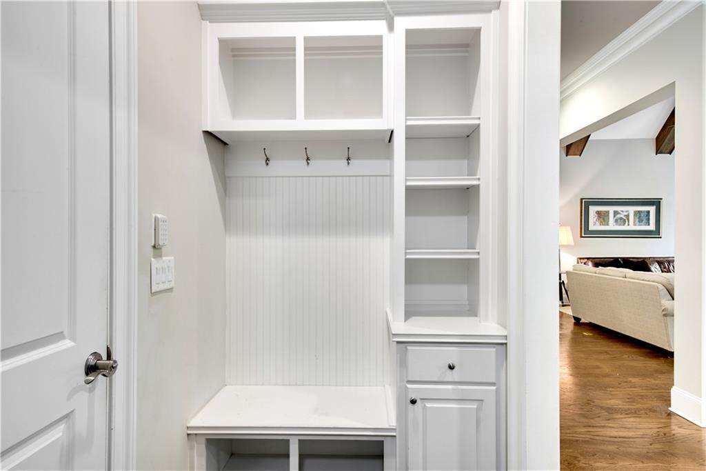 3859 Cochran Lake Road Marietta, GA 30062 - Photo 21 of 73 Gallery Image 21