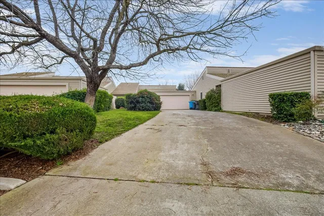 $398,950 | 139 Country Club Drive, Colusa, CA 95932