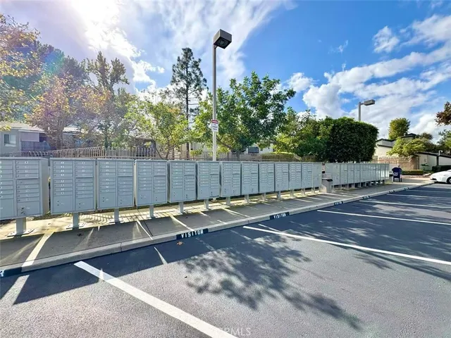 $2,350 | 17048 Colima Road, Unit 182, Hacienda Heights, CA 91745