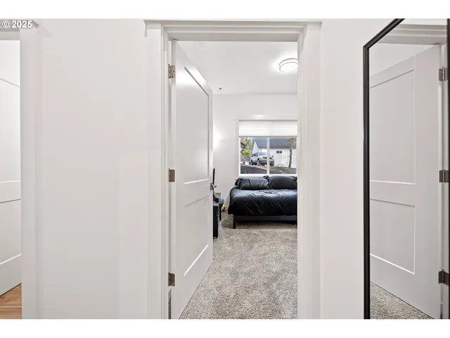 $1,350,000 | 683 Oak Street, Springfield, OR 97477