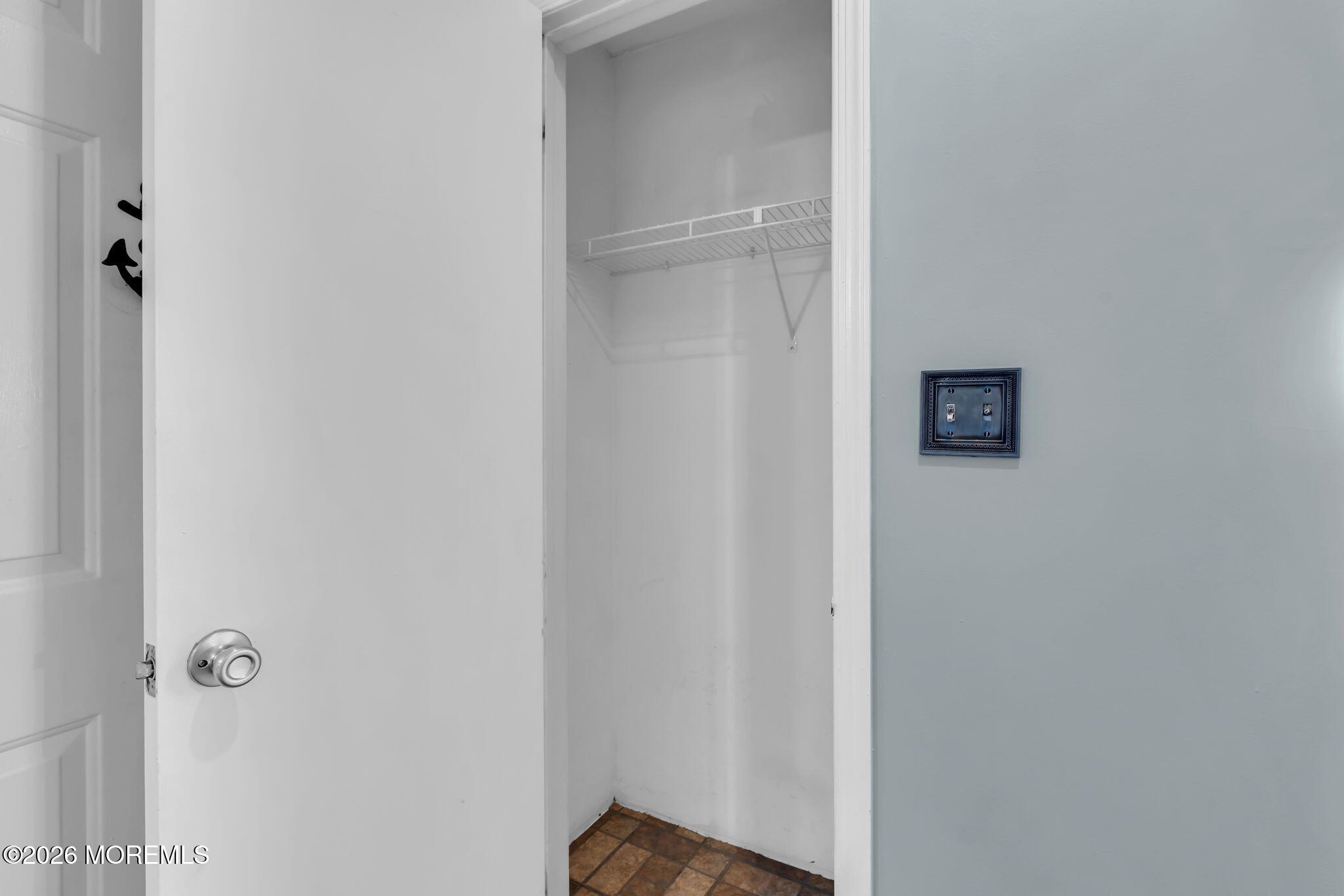 106 Frontier Way Tinton Falls, NJ 07753 - Photo 21 of 22 a view of a hallway