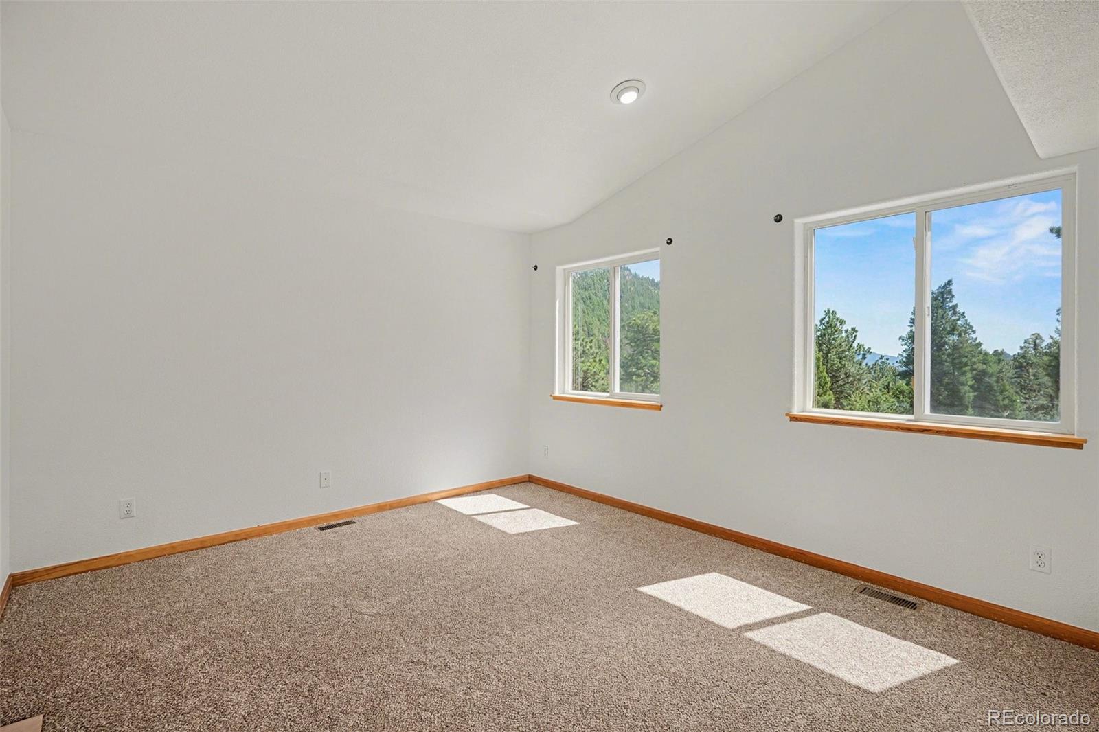 13475 Shiloh Road Conifer, CO 80433 - Photo 9 of 26