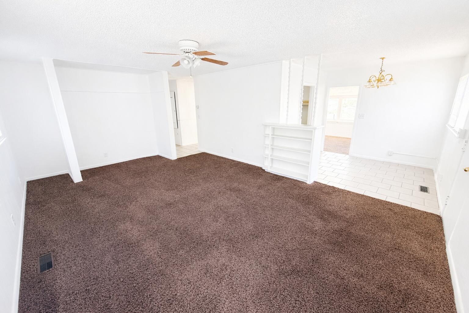 1336 60th Street Lubbock, TX 79412 - Photo 3 of 5 Living Room