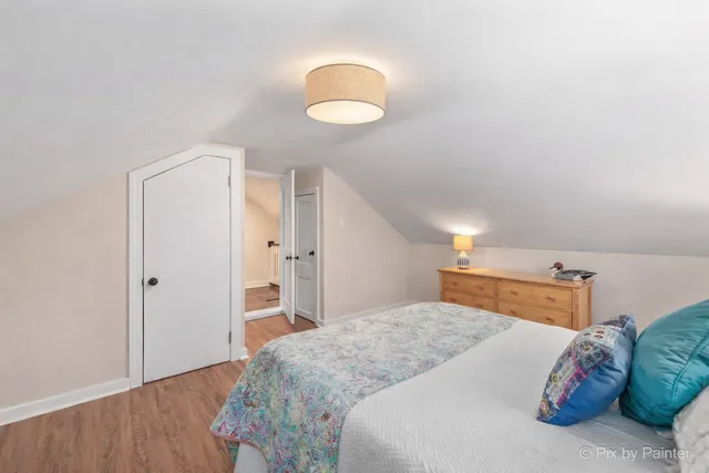 $329,108 | 712 South 5th Street, St. Charles, IL 60174