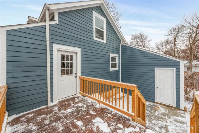 $329,108 | 712 South 5th Street, St. Charles, IL 60174