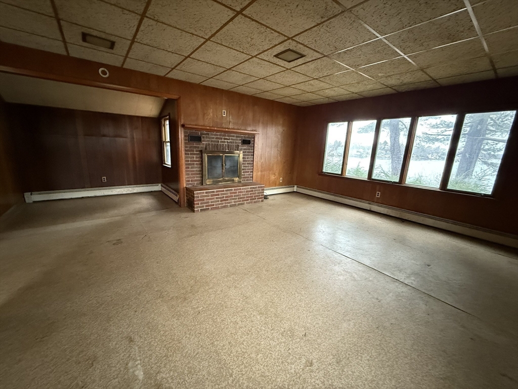 88 Union Point Road Webster, MA 01570 - Photo 28 of 33 Gallery Image 28