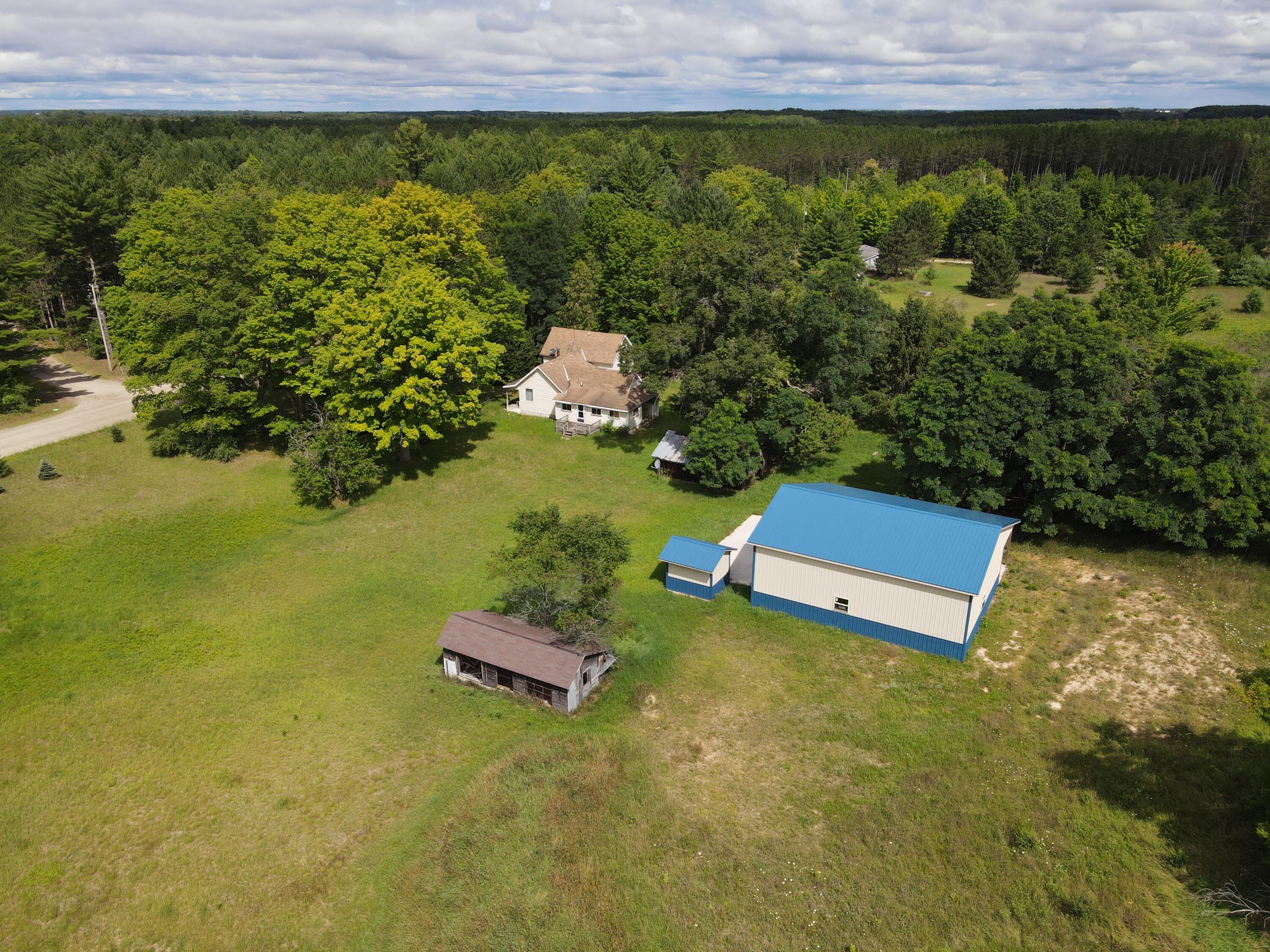 3669 Hottis Road Whittemore, MI 48770 - Photo 4 of 38 DJI_0866