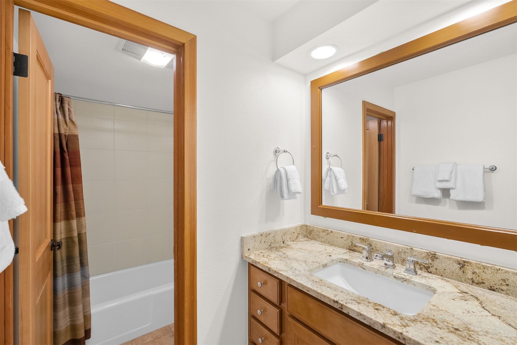 240 Tennis Club Road, Unit 1665 Keystone, CO 80435 - Photo 16 of 31