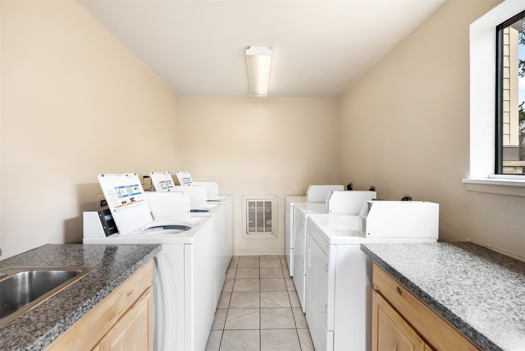 240 Tennis Club Road, Unit 1665 Keystone, CO 80435 - Photo 29 of 31