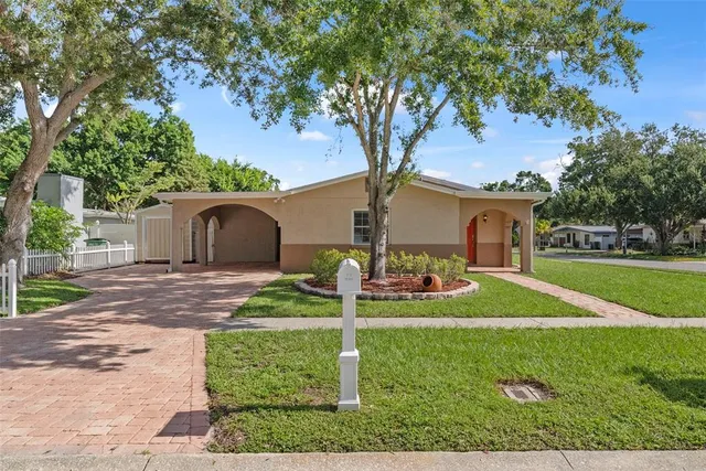 $585,000 | 2901 West Paxton Avenue, Tampa, FL 33611