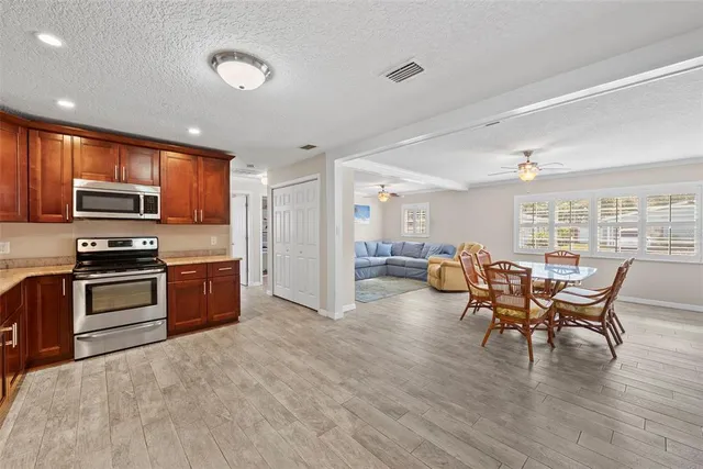 $585,000 | 2901 West Paxton Avenue, Tampa, FL 33611