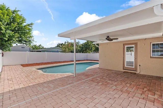 $585,000 | 2901 West Paxton Avenue, Tampa, FL 33611