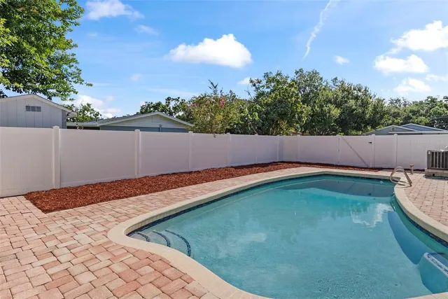 $585,000 | 2901 West Paxton Avenue, Tampa, FL 33611