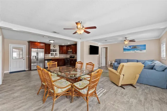 $585,000 | 2901 West Paxton Avenue, Tampa, FL 33611