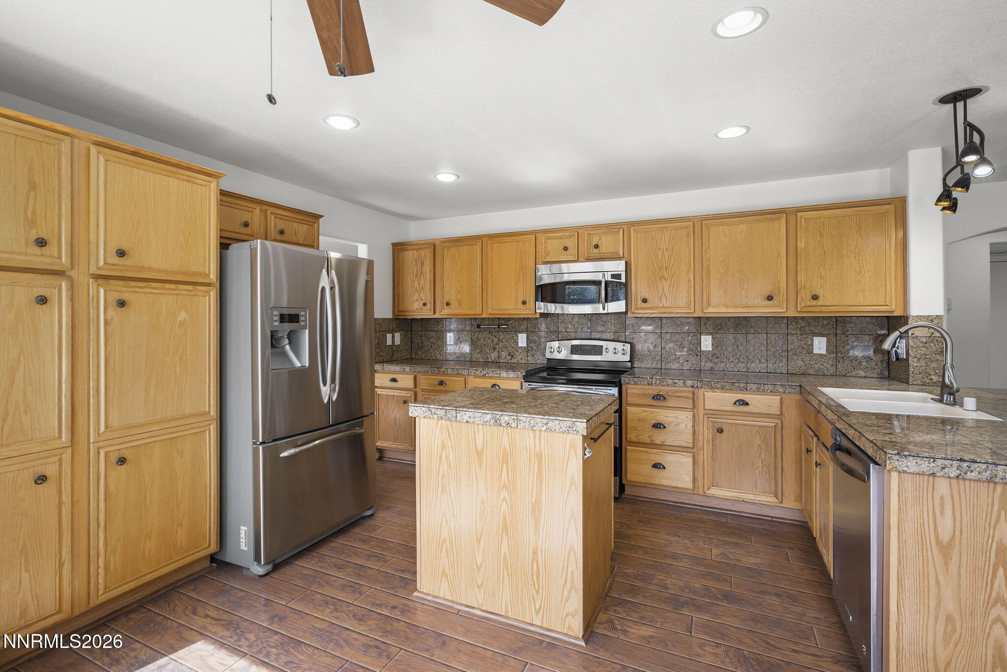 409 Solitude Court Reno, NV 89511 - Photo 16 of 72 20-web-or-mls-_DSC0342