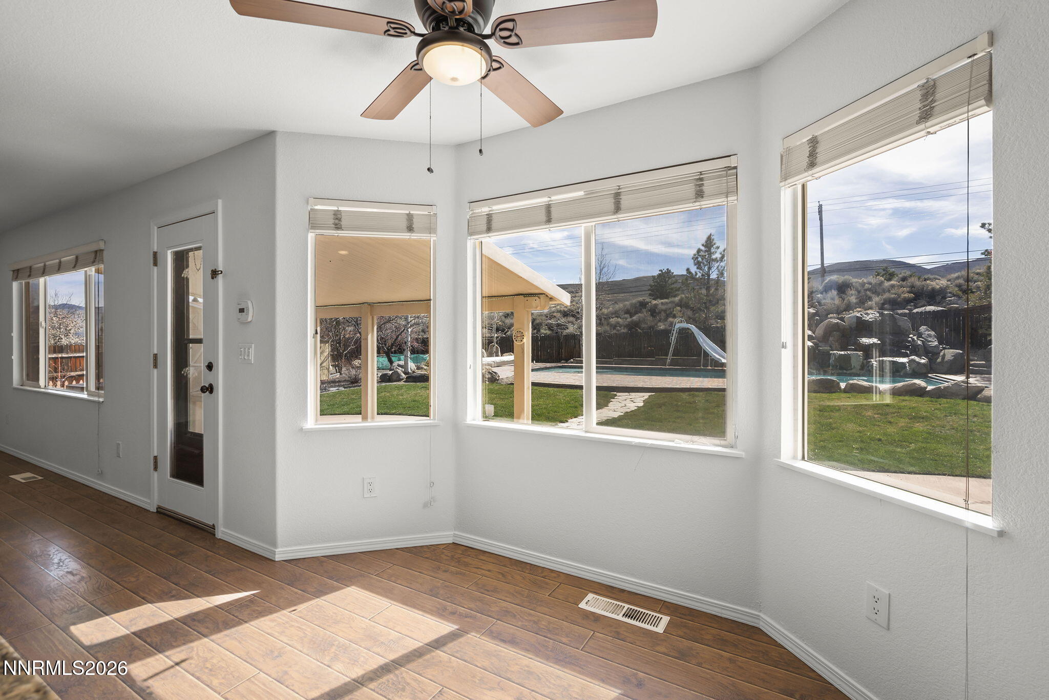 409 Solitude Court Reno, NV 89511 - Photo 21 of 72 23-web-or-mls-_DSC0361