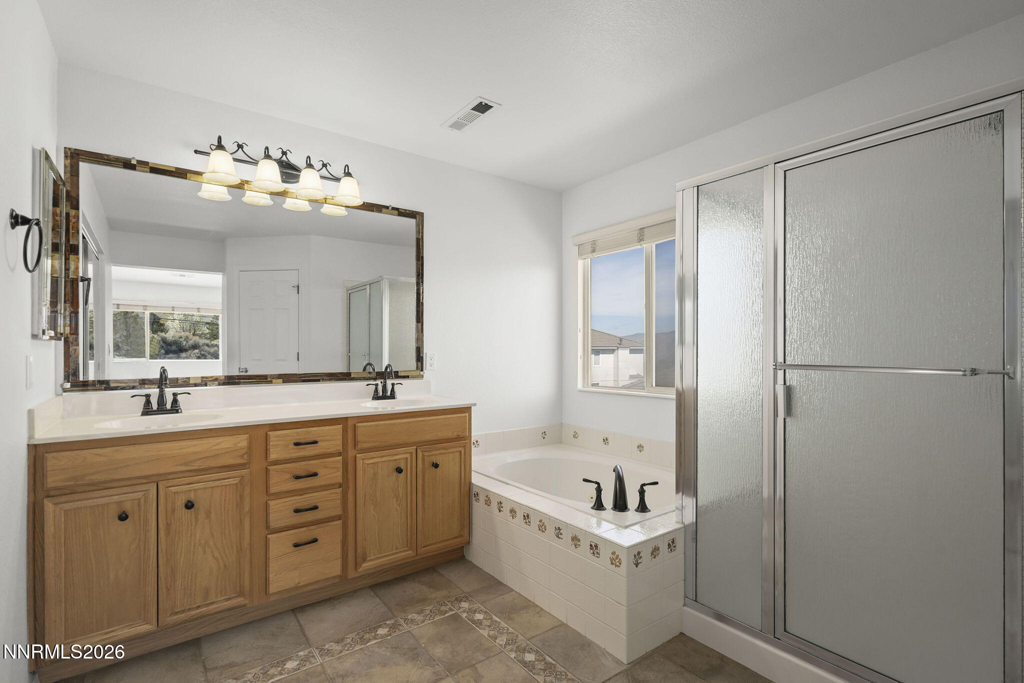 409 Solitude Court Reno, NV 89511 - Photo 31 of 72 33-web-or-mls-_DSC0424