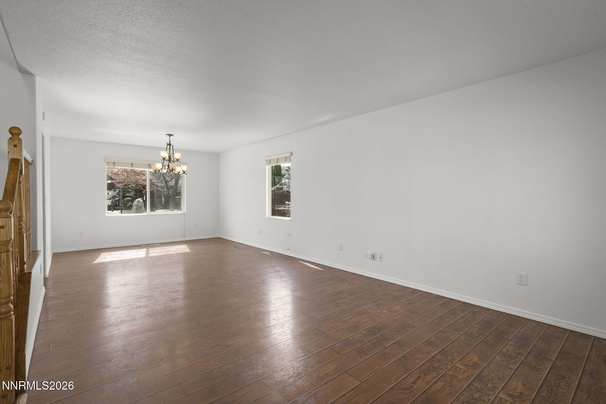 409 Solitude Court Reno, NV 89511 - Photo 8 of 72 11-web-or-mls-_DSC0298