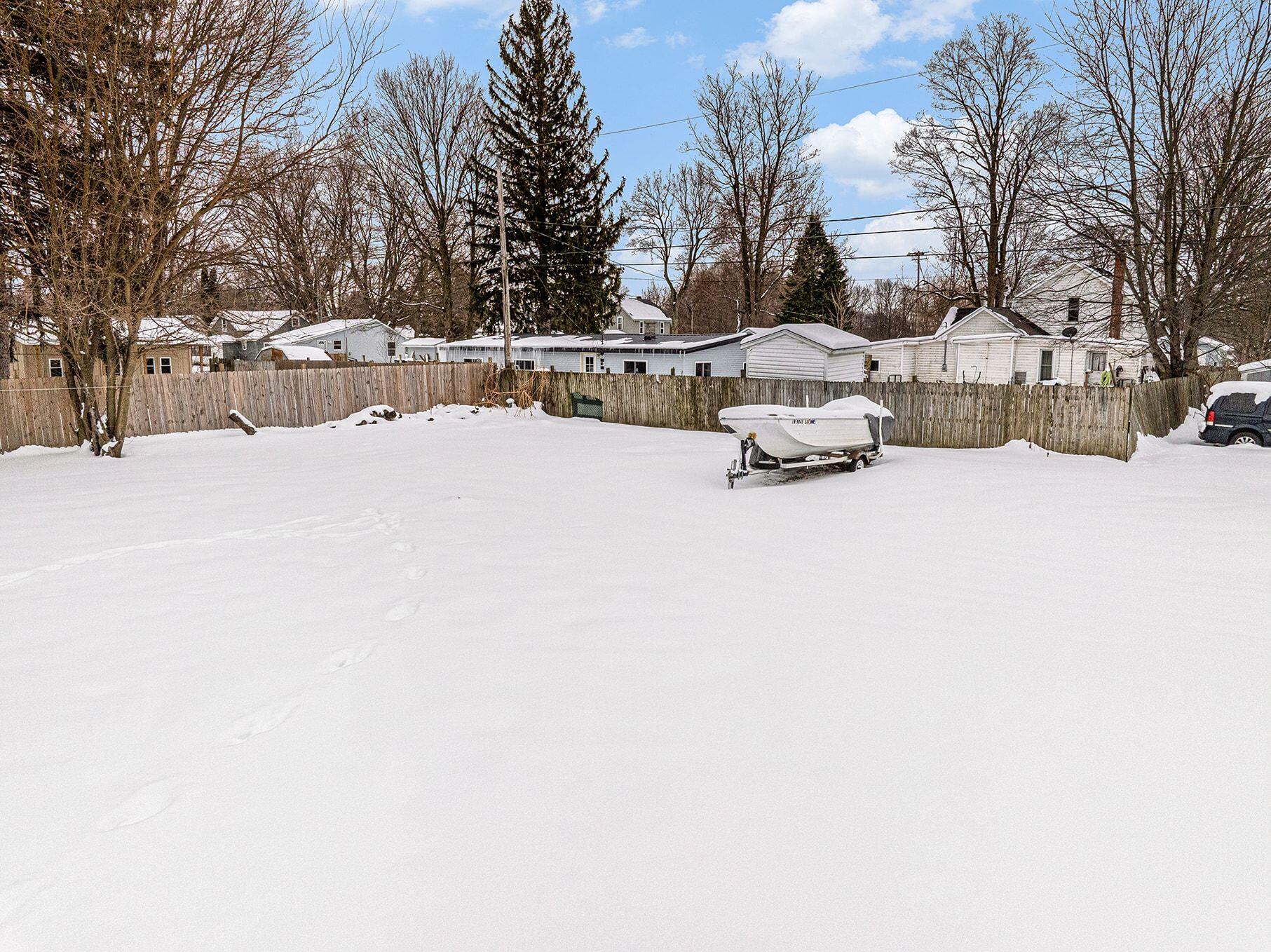 214 East Arbor Street Marcellus, MI 49067 - Photo 16 of 19 017_file_7319