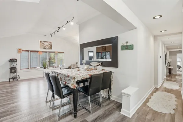 $529,900 | 16938 South Cicero Avenue, Oak Forest, IL 60452