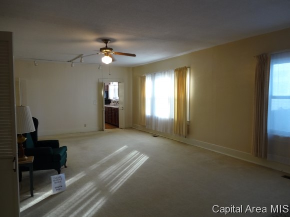 1316 North Rutledge Street Springfield, IL 62702 - Photo 5 of 22