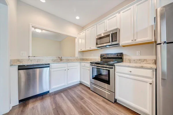 $1,799 | 5339 Laurel Crst Lane, Roanoke, VA 24018