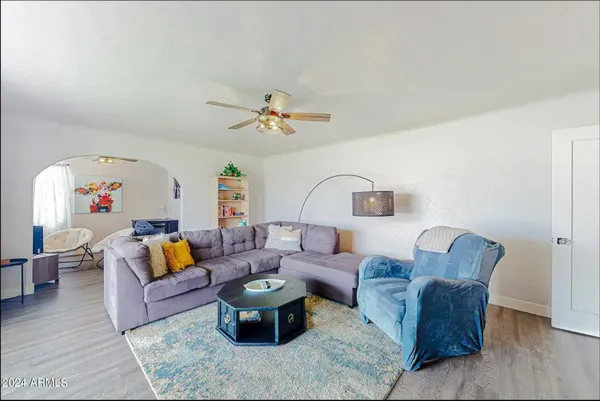 $499,000 | 707 East University Drive, Mesa, AZ 85203