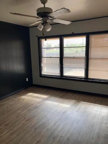 $199,800 | 3610 Avenue V, Snyder, TX 79549