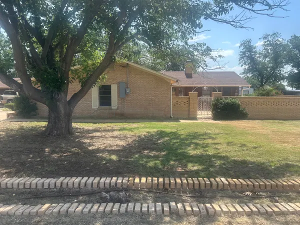 $194,800 | 3610 Avenue V, Snyder, TX 79549