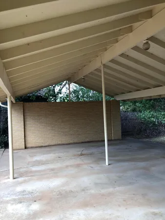 $194,800 | 3610 Avenue V, Snyder, TX 79549