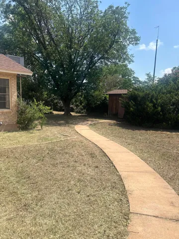 $199,800 | 3610 Avenue V, Snyder, TX 79549