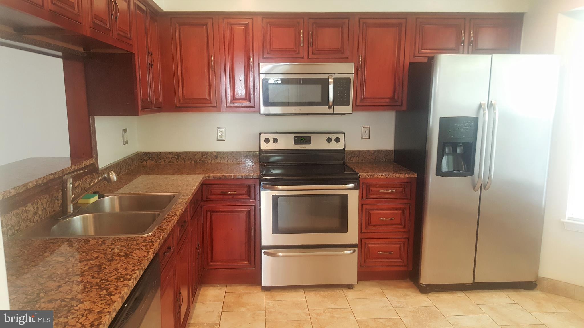 8575 Ritchboro Road District Heights, MD 20747 - Photo 4 of 11 Kitchen