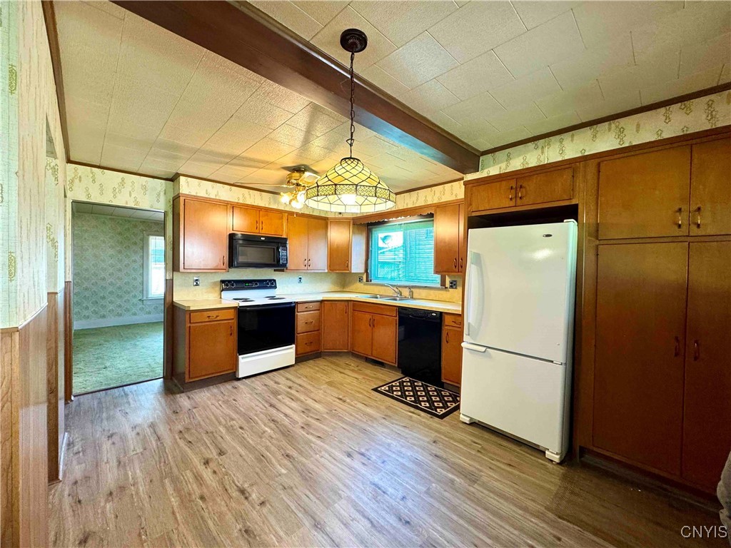 18 Chapel Street Belfast, NY 14711 - Photo 6 of 31