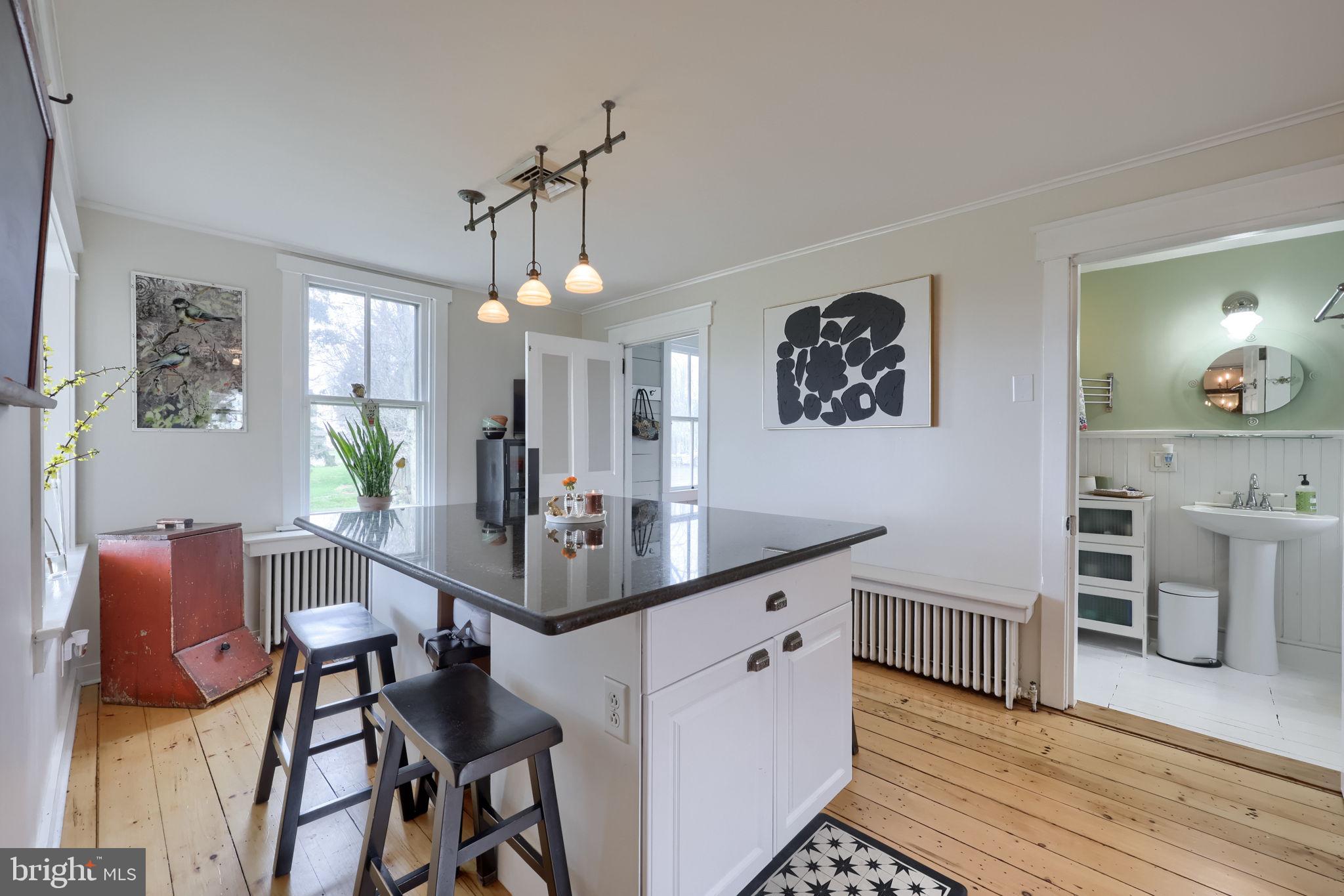 2047 Jarvis Road Lancaster, PA 17601 - Photo 15 of 68