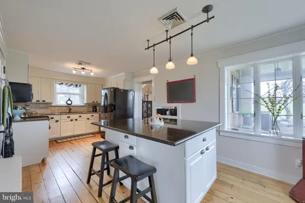 $450,000 | 2047 Jarvis Road, Lancaster, PA 17601