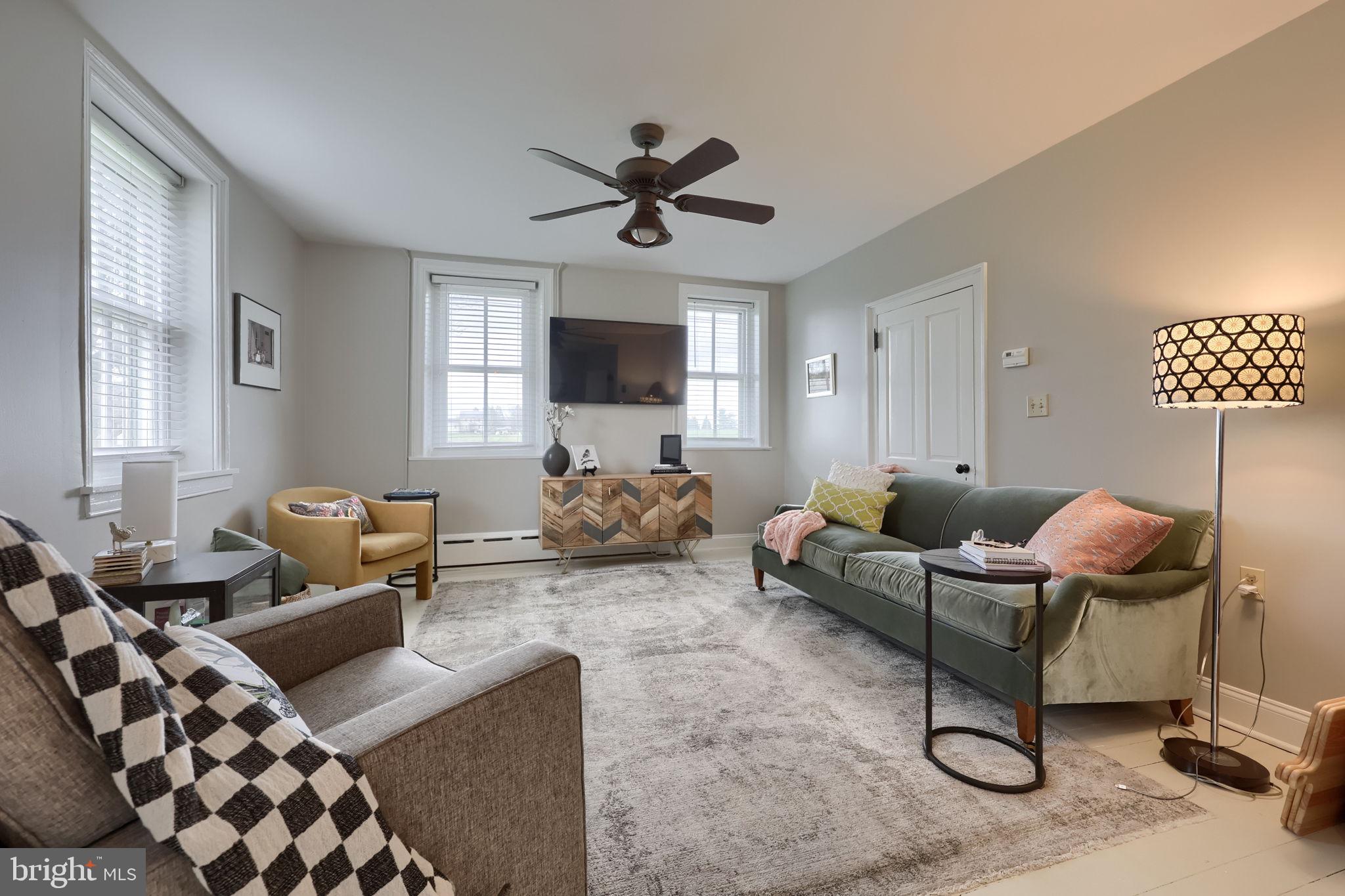 2047 Jarvis Road Lancaster, PA 17601 - Photo 28 of 68