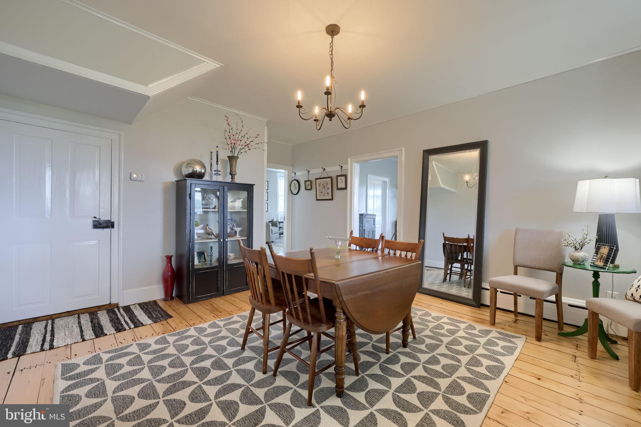 2047 Jarvis Road Lancaster, PA 17601 - Photo 4 of 68