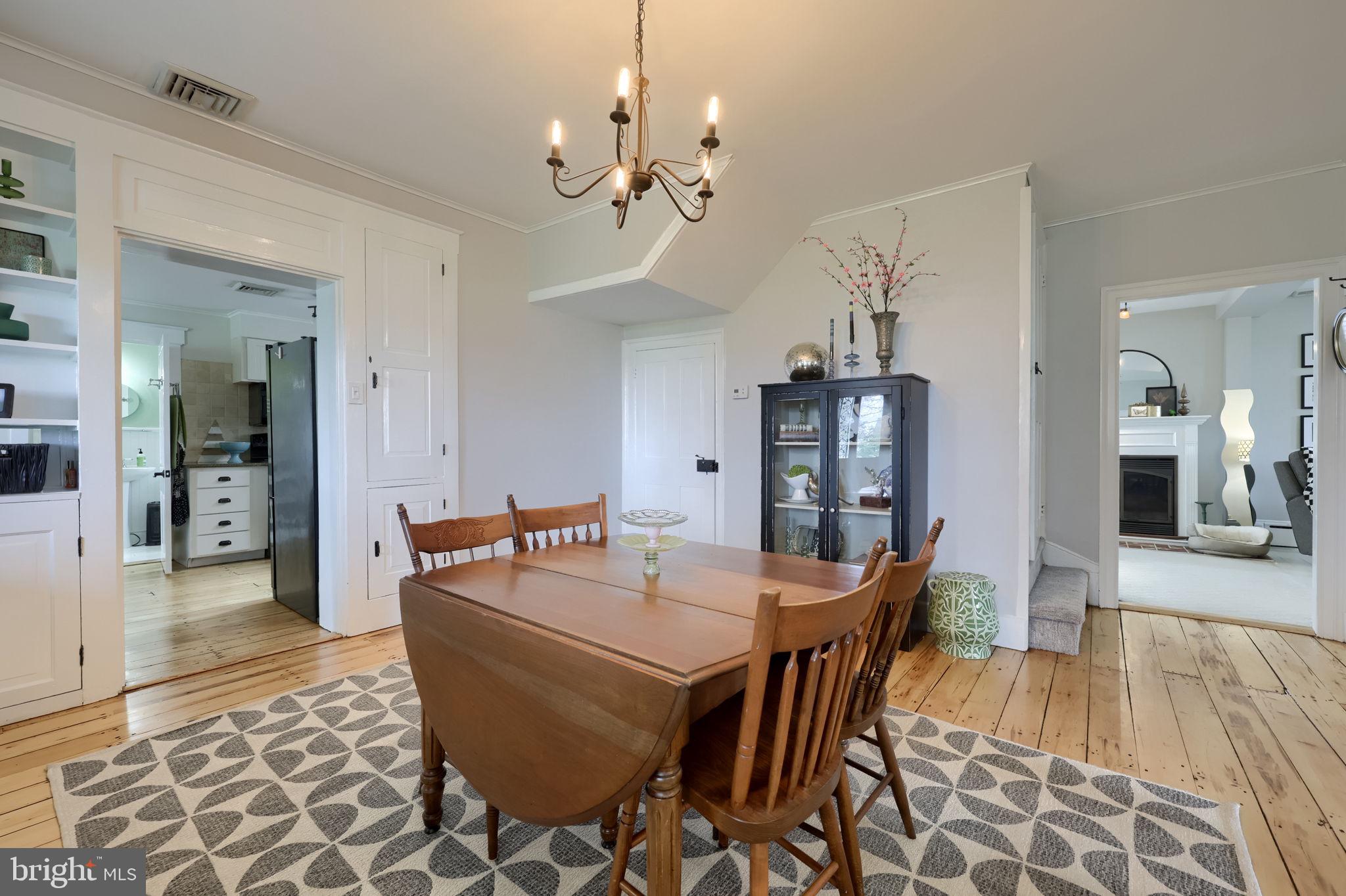 2047 Jarvis Road Lancaster, PA 17601 - Photo 7 of 68