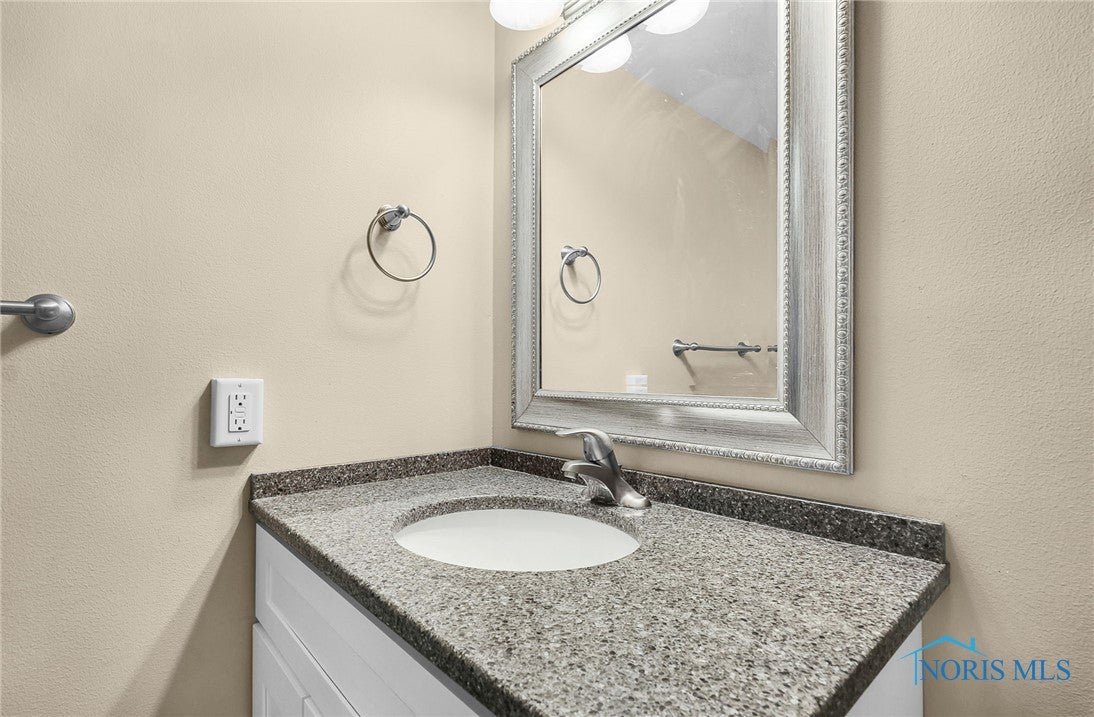 6640 Salisbury Road, Unit 212 Maumee, OH 43537 - Photo 18 of 50 Gallery Image 18