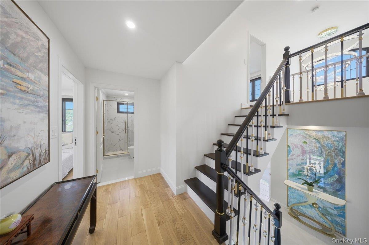 2 Elf Road Syosset, NY 11791 - Photo 11 of 32