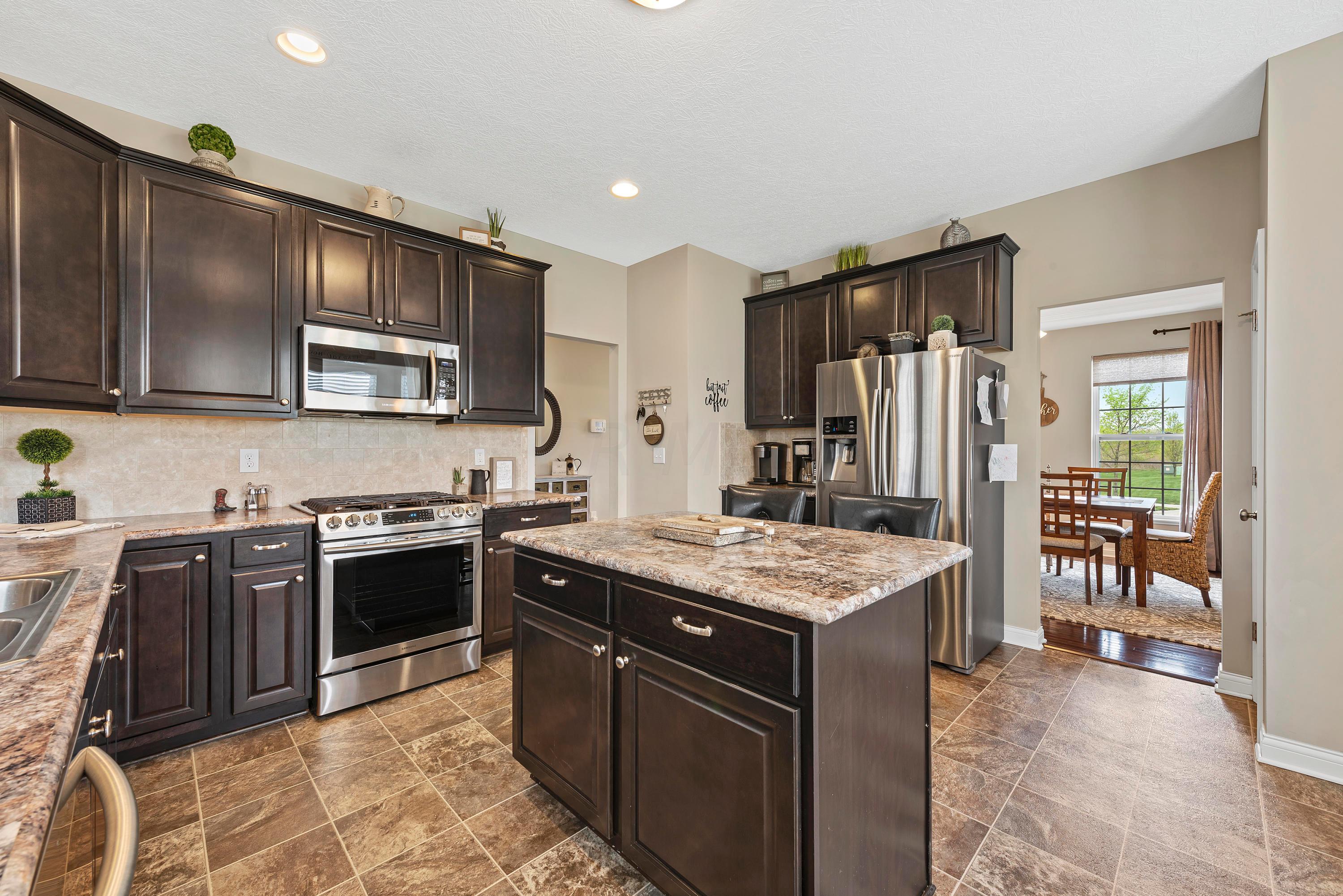 227 Cambridge Road Delaware, OH 43015 - Photo 13 of 48