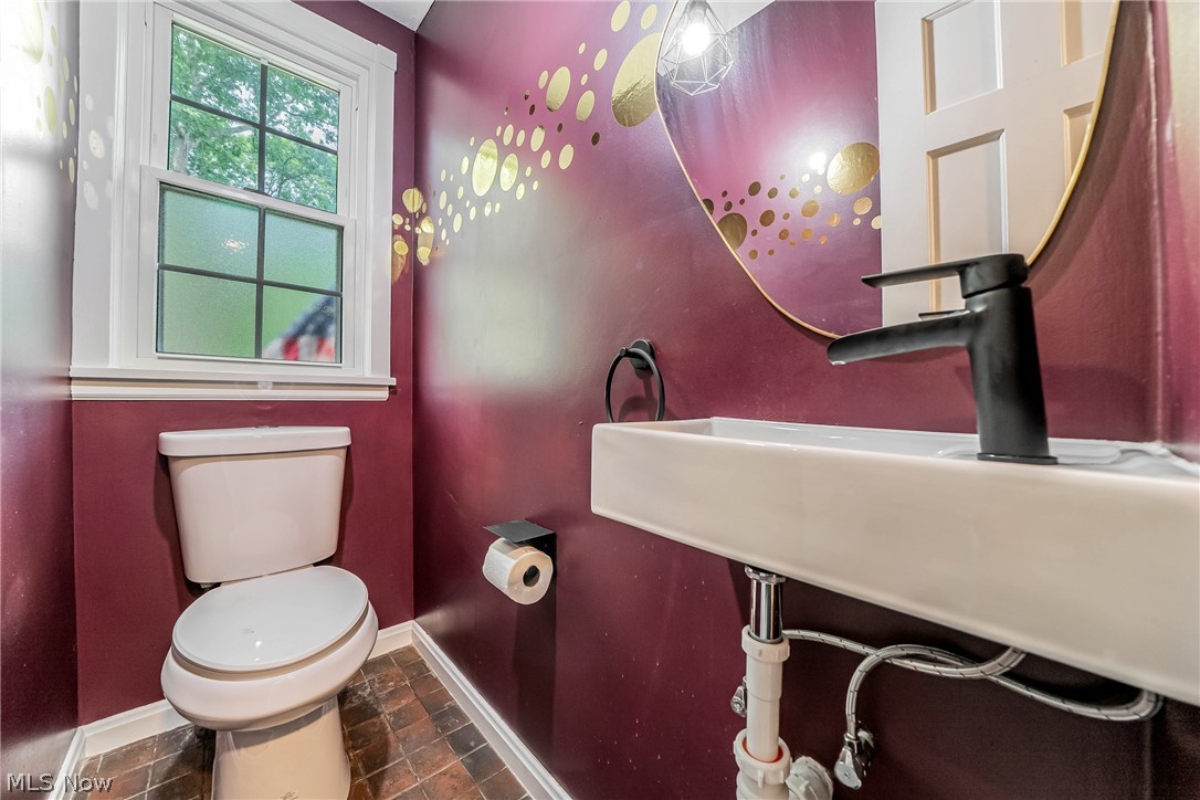 3187 Rumson Road Cleveland Heights, OH 44118 - Photo 10 of 21 Gallery Image 10