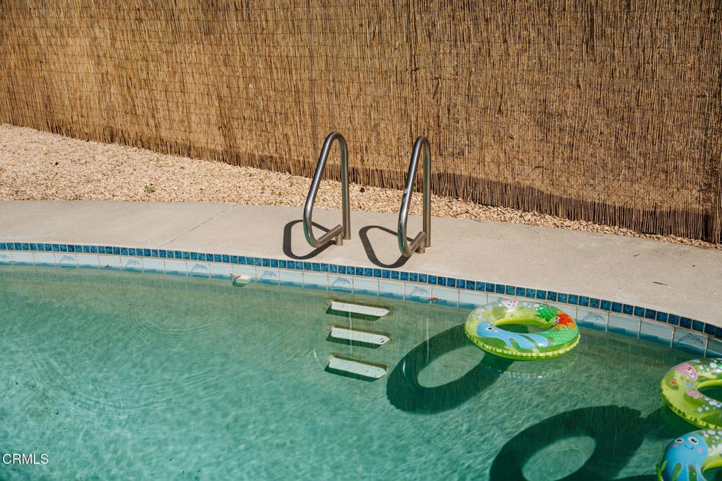 4520 El Prieto Road Altadena, CA 91001 - Photo 31 of 38 4520 El Prieto-109