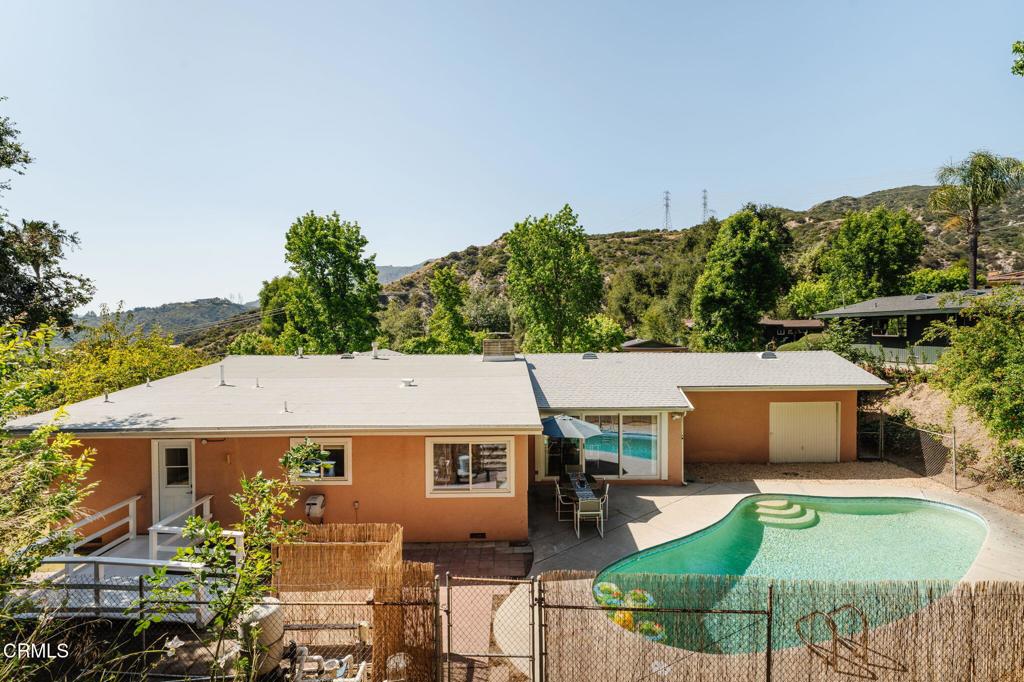 4520 El Prieto Road Altadena, CA 91001 - Photo 35 of 38 4520 El Prieto-55
